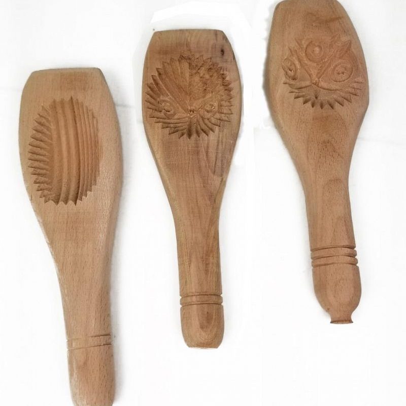 WOODEN SWEETS MOLDS