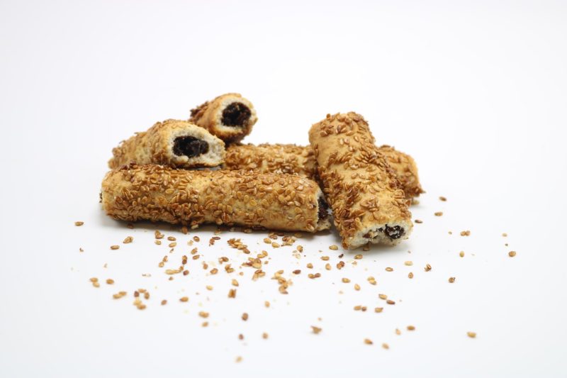 Ma'amoul with Cardamom 10 oz. Hassoon Bakery | AlbazaarMarket.com